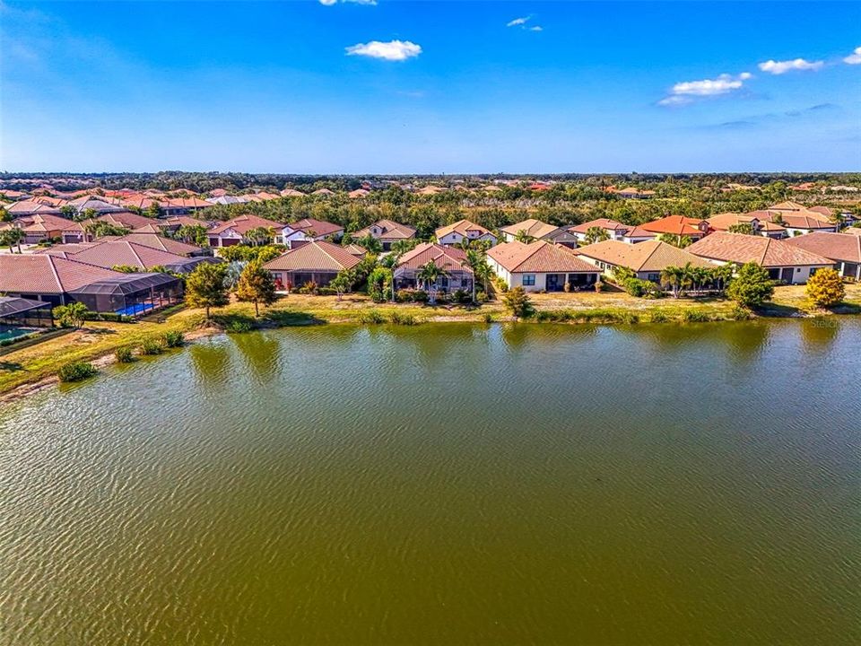 For Sale: $749,500 (3 beds, 2 baths, 2064 Square Feet)