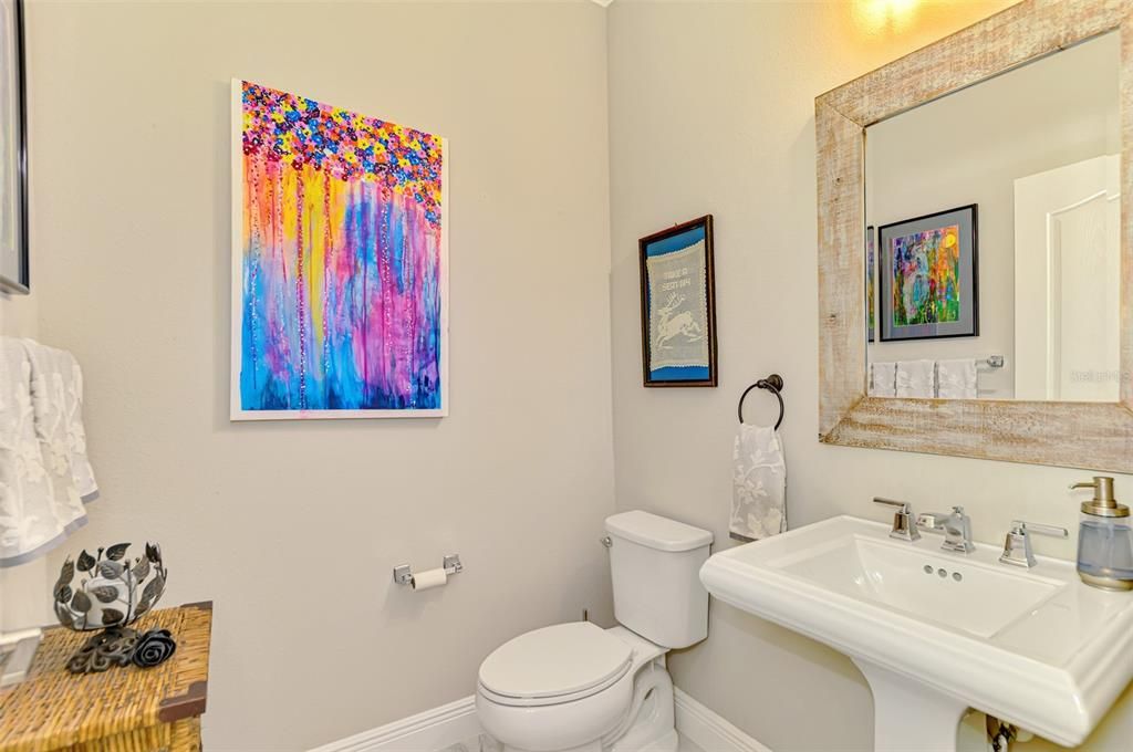 For Sale: $749,500 (3 beds, 2 baths, 2064 Square Feet)