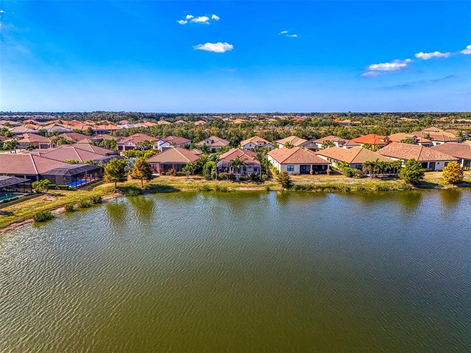 For Sale: $749,500 (3 beds, 2 baths, 2064 Square Feet)