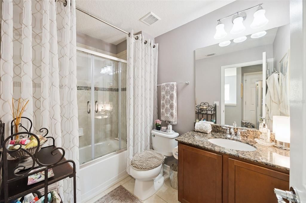 待售: $473,000 (3 贝兹, 3 浴室, 1830 平方英尺)