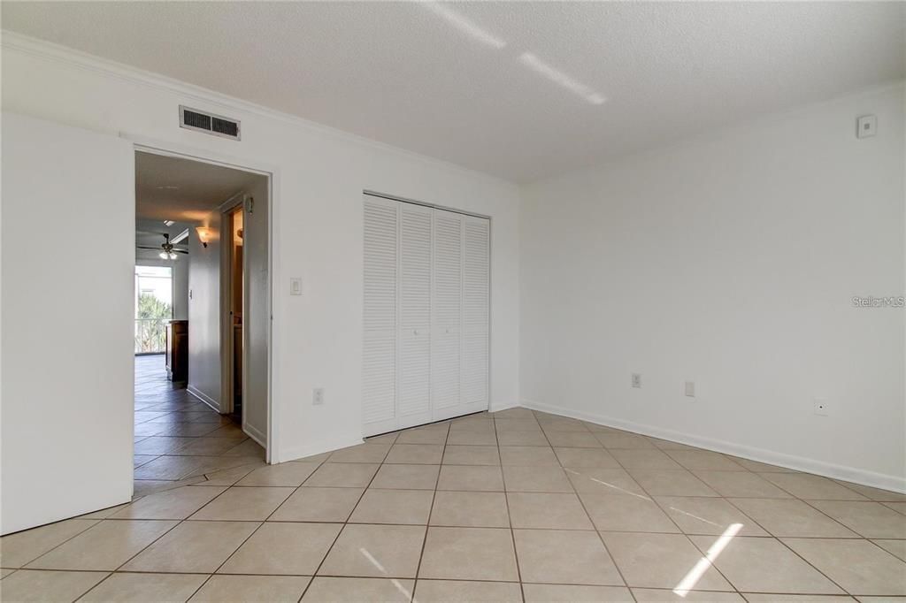 На продажу: $120,000 (1 спален, 1 ванн, 747 Квадратных фут)