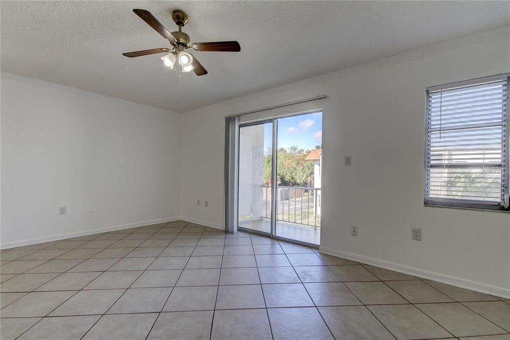 На продажу: $120,000 (1 спален, 1 ванн, 747 Квадратных фут)