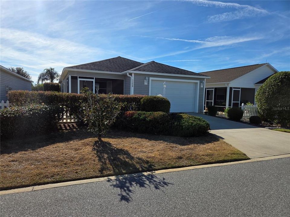 For Sale: $249,788 (2 beds, 2 baths, 1156 Square Feet)