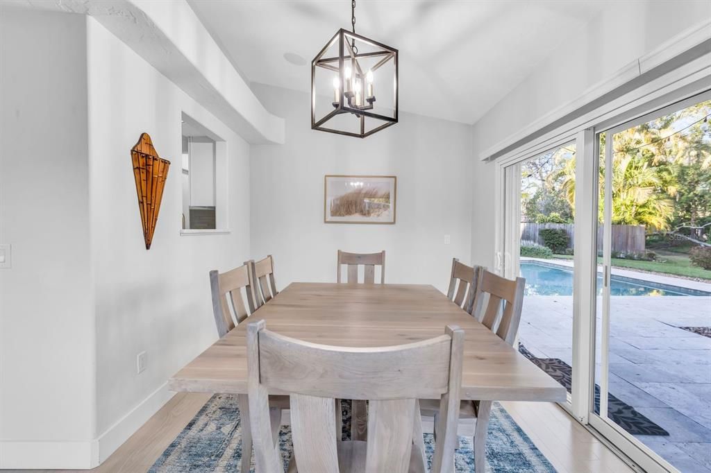 For Sale: $599,000 (3 beds, 2 baths, 1500 Square Feet)