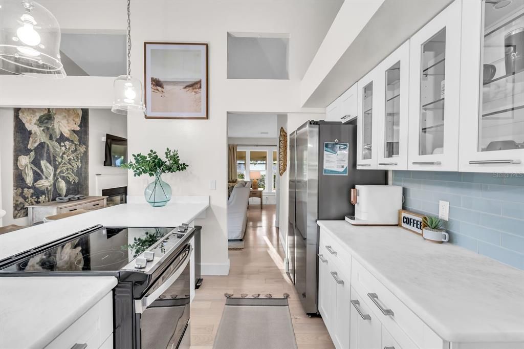 For Sale: $599,000 (3 beds, 2 baths, 1500 Square Feet)