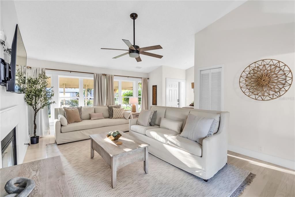 For Sale: $599,000 (3 beds, 2 baths, 1500 Square Feet)