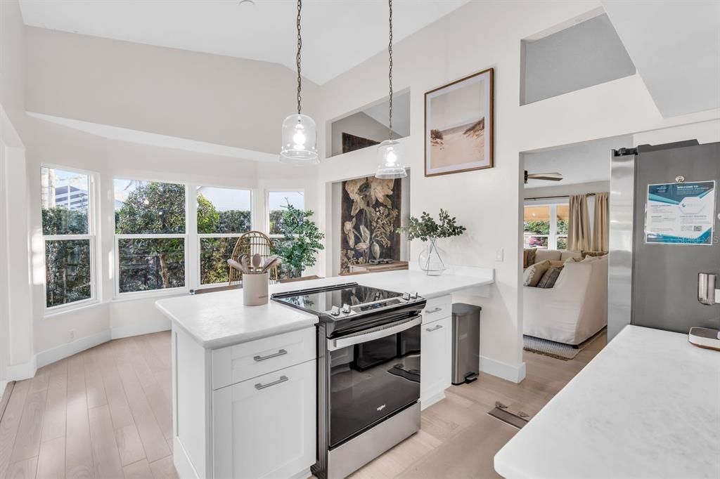 For Sale: $599,000 (3 beds, 2 baths, 1500 Square Feet)