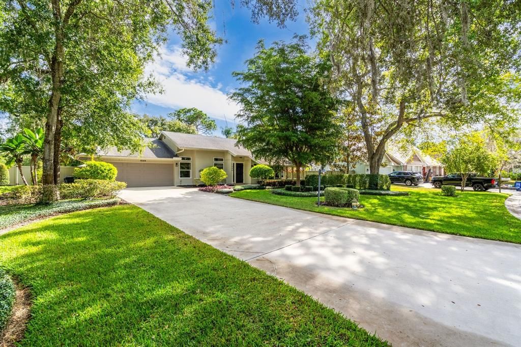 For Sale: $599,000 (3 beds, 2 baths, 1500 Square Feet)