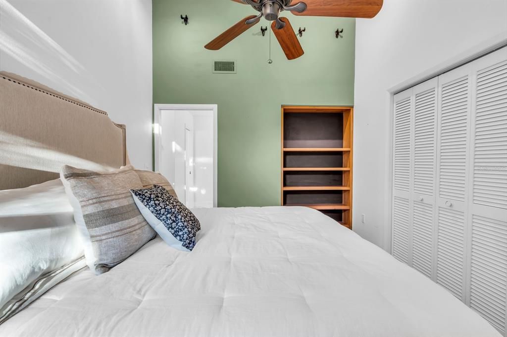 For Sale: $599,000 (3 beds, 2 baths, 1500 Square Feet)