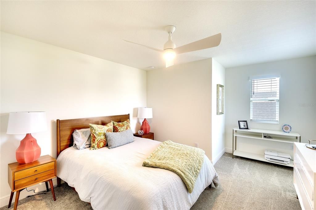 For Sale: $499,000 (3 beds, 2 baths, 2391 Square Feet)