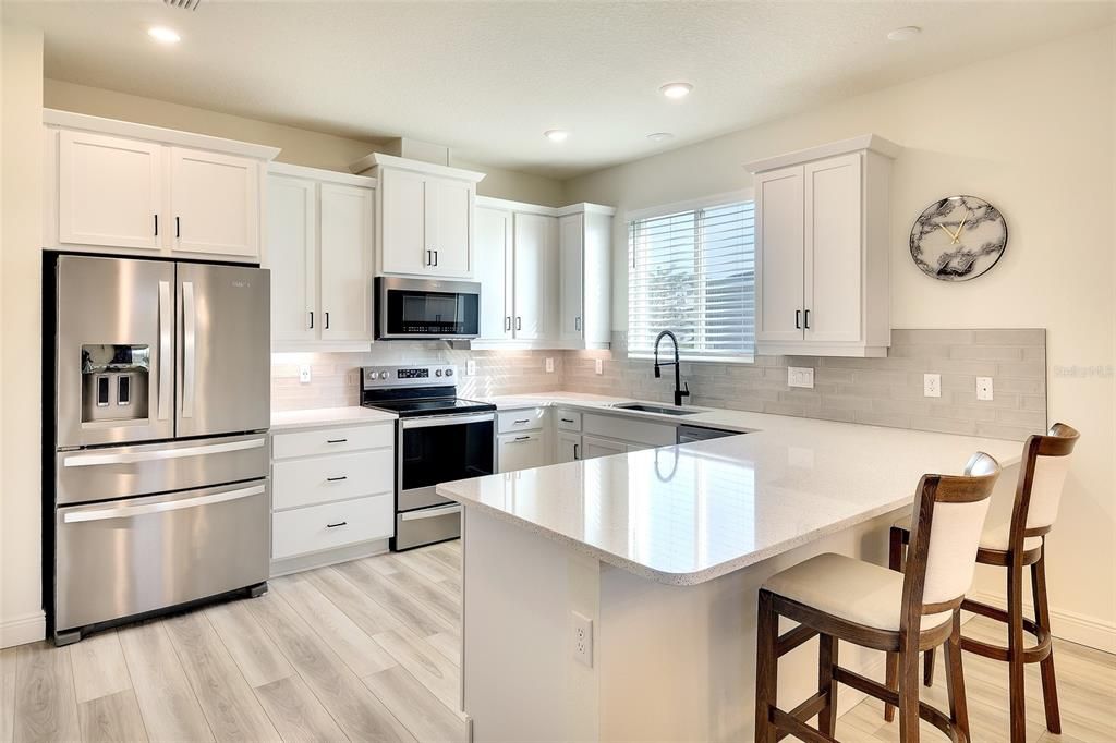 For Sale: $499,000 (3 beds, 2 baths, 2391 Square Feet)