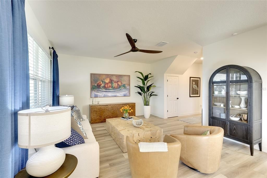 For Sale: $499,000 (3 beds, 2 baths, 2391 Square Feet)