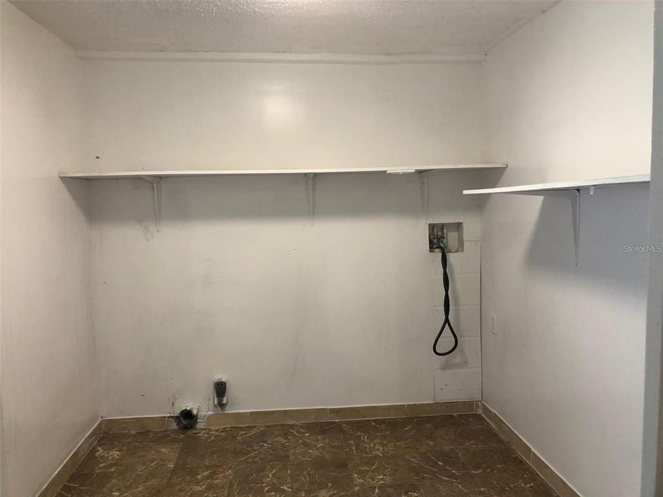 出租: $1,849 (3 贝兹, 2 浴室, 1151 平方英尺)