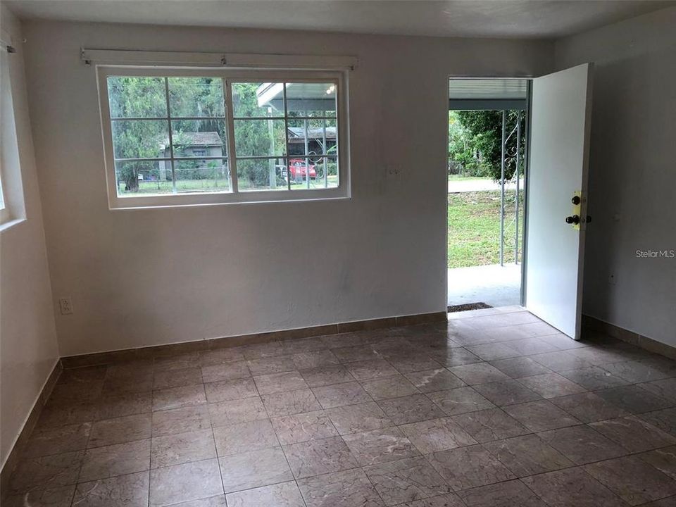 出租: $1,849 (3 贝兹, 2 浴室, 1151 平方英尺)