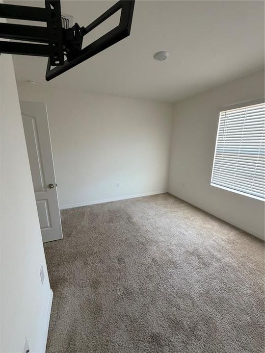 В аренду: $1,890 (3 спален, 2 ванн, 1755 Квадратных фут)