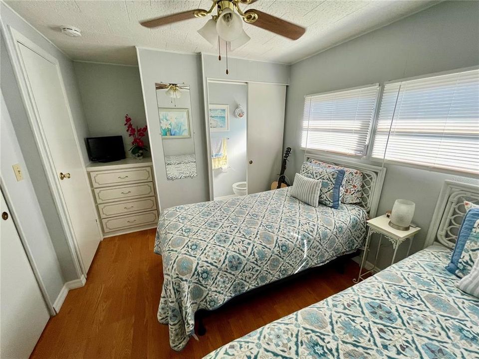 En Venta: $119,900 (2 camas, 1 baños, 863 Pies cuadrados)