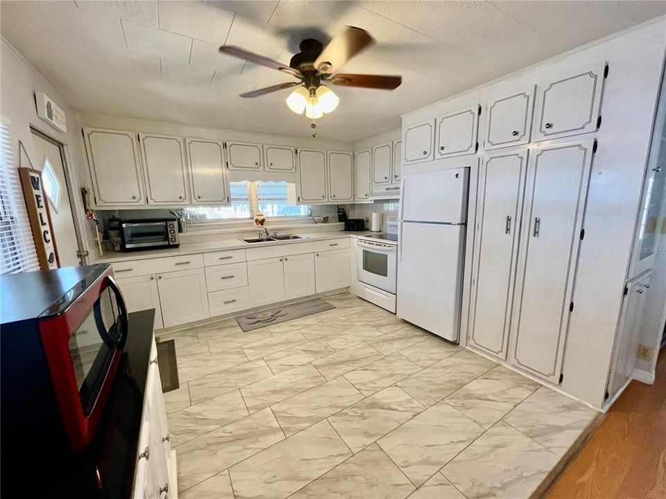 En Venta: $119,900 (2 camas, 1 baños, 863 Pies cuadrados)