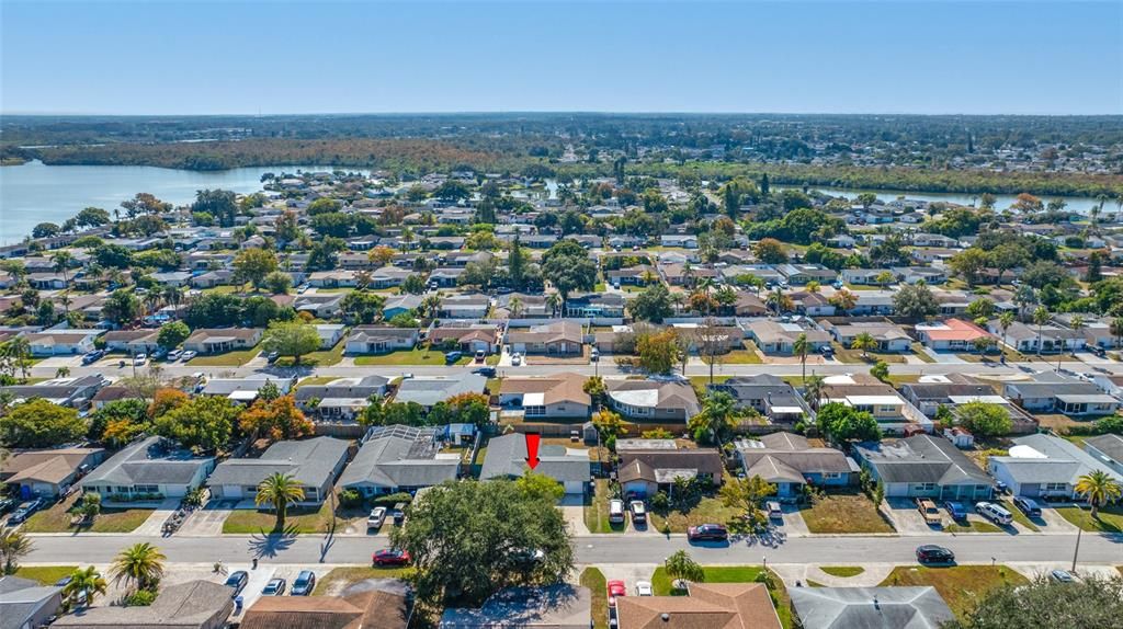 合同活跃: $235,000 (3 贝兹, 2 浴室, 1368 平方英尺)