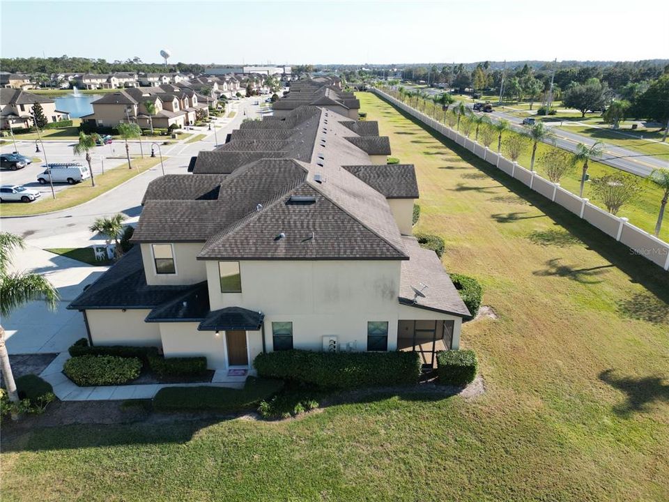 For Rent: $2,100 (4 beds, 2 baths, 1615 Square Feet)