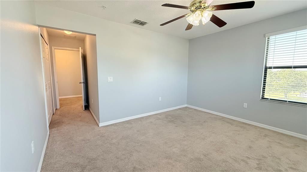 For Rent: $2,100 (4 beds, 2 baths, 1615 Square Feet)