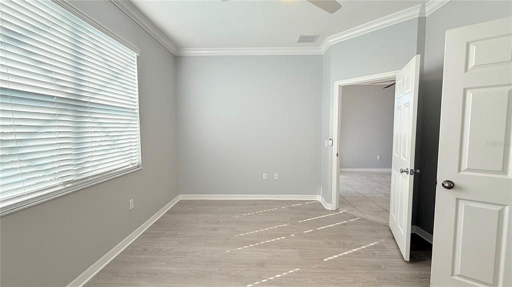 For Rent: $2,100 (4 beds, 2 baths, 1615 Square Feet)