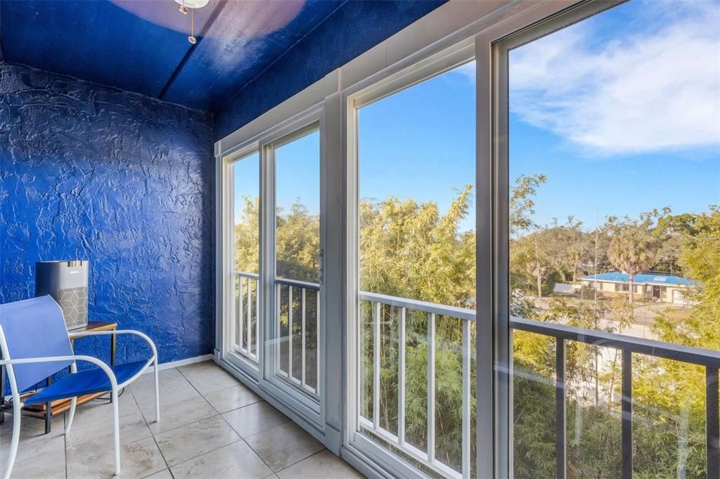 En Venta: $215,000 (2 camas, 2 baños, 1304 Pies cuadrados)