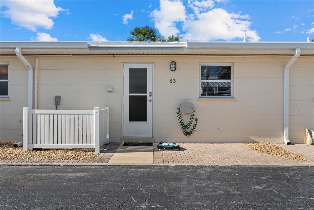 На продажу: $639,000 (1 спален, 1 ванн, 728 Квадратных фут)