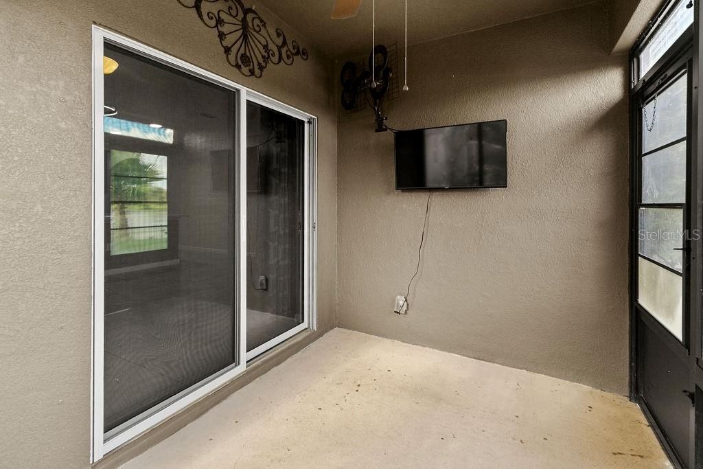 En Venta: $370,000 (4 camas, 2 baños, 1830 Pies cuadrados)