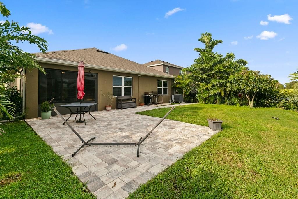 En Venta: $370,000 (4 camas, 2 baños, 1830 Pies cuadrados)