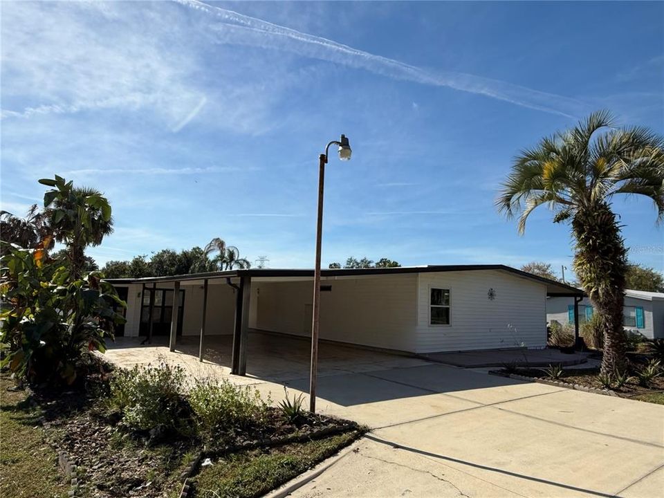 En Venta: $208,000 (2 camas, 2 baños, 1232 Pies cuadrados)