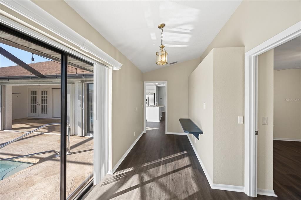 For Sale: $450,000 (3 beds, 3 baths, 2016 Square Feet)