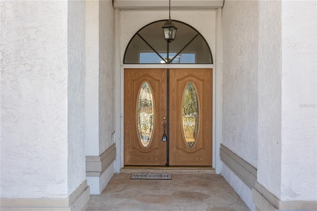 For Sale: $450,000 (3 beds, 3 baths, 2016 Square Feet)