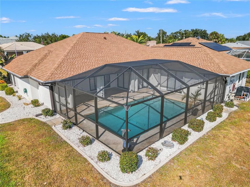 For Sale: $450,000 (3 beds, 3 baths, 2016 Square Feet)