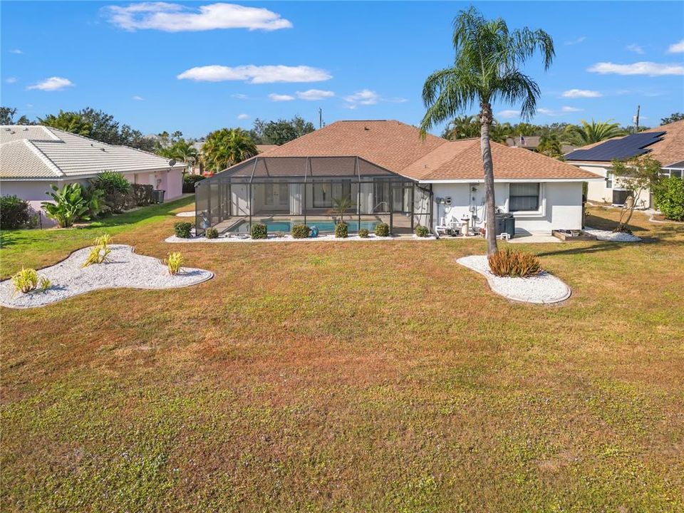 For Sale: $450,000 (3 beds, 3 baths, 2016 Square Feet)