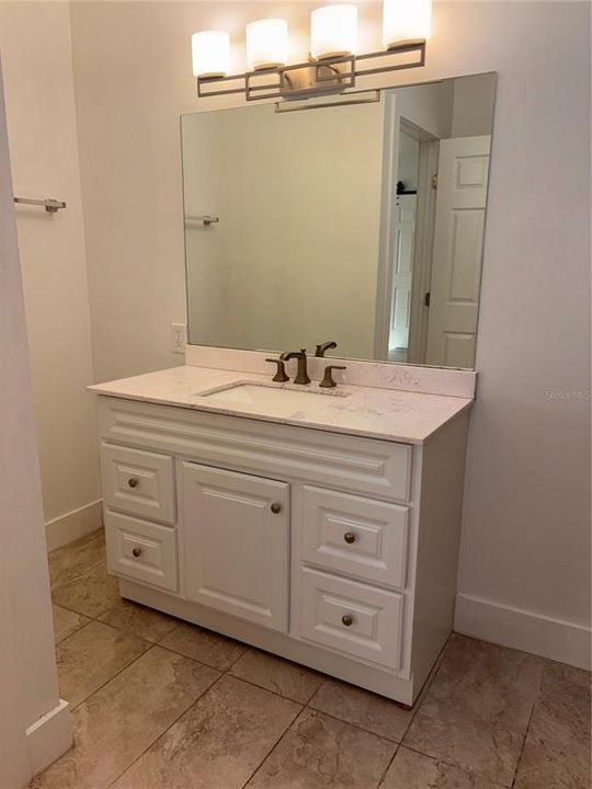 For Rent: $3,800 (4 beds, 2 baths, 1474 Square Feet)