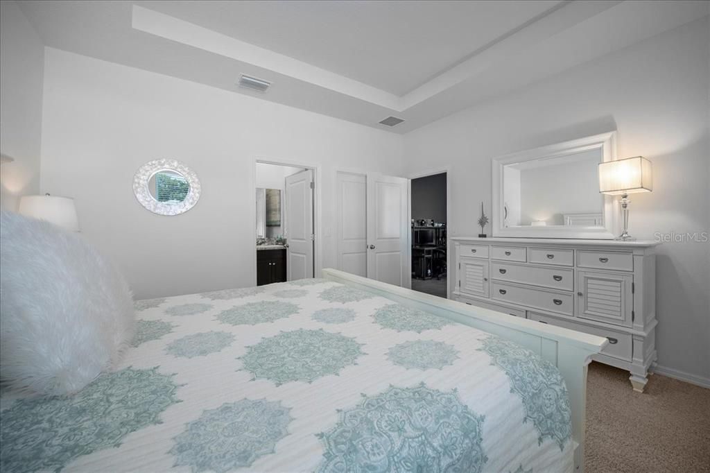 For Sale: $460,000 (4 beds, 3 baths, 2835 Square Feet)