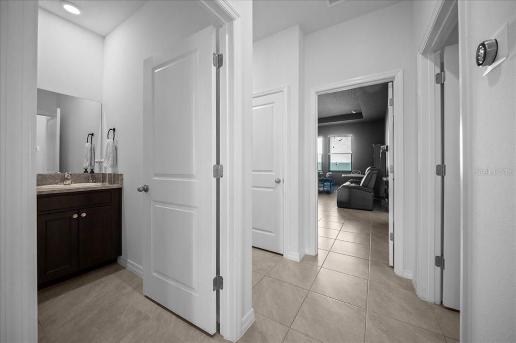 For Sale: $460,000 (4 beds, 3 baths, 2835 Square Feet)