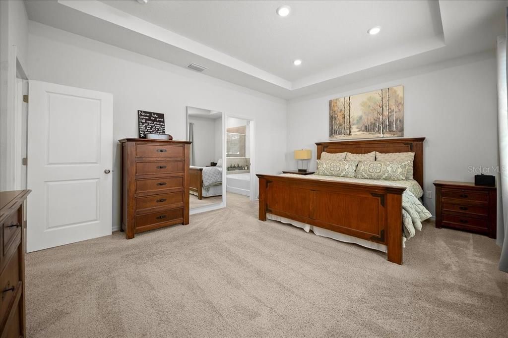 For Sale: $460,000 (4 beds, 3 baths, 2835 Square Feet)