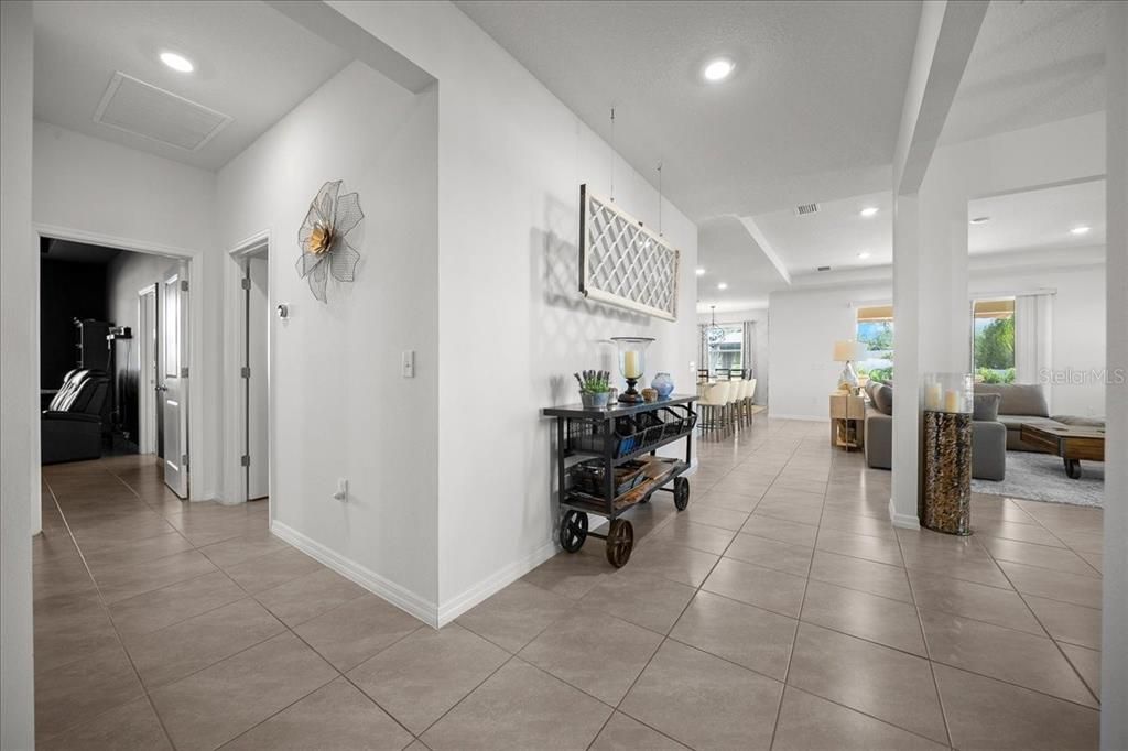 For Sale: $460,000 (4 beds, 3 baths, 2835 Square Feet)