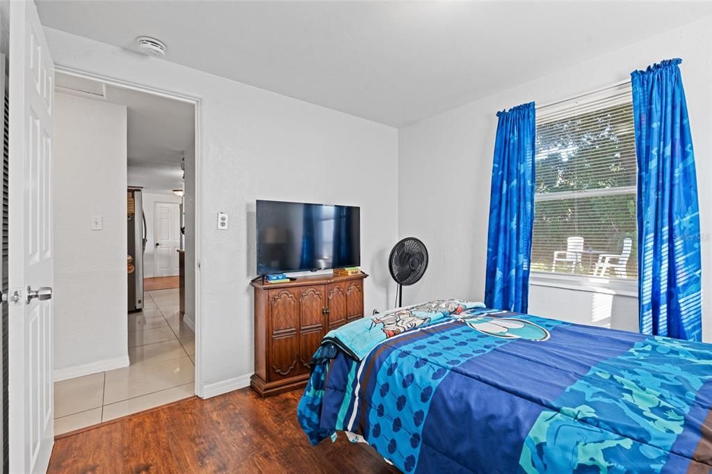 En Venta: $325,000 (3 camas, 1 baños, 1143 Pies cuadrados)