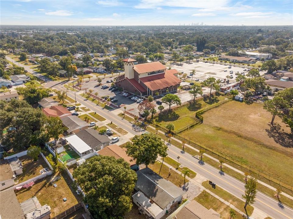 En Venta: $325,000 (3 camas, 1 baños, 1143 Pies cuadrados)