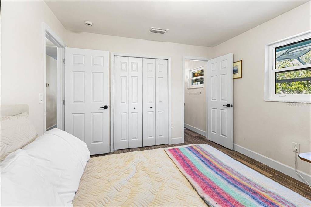 Под контрактом: $759,000 (3 спален, 3 ванн, 1503 Квадратных фут)