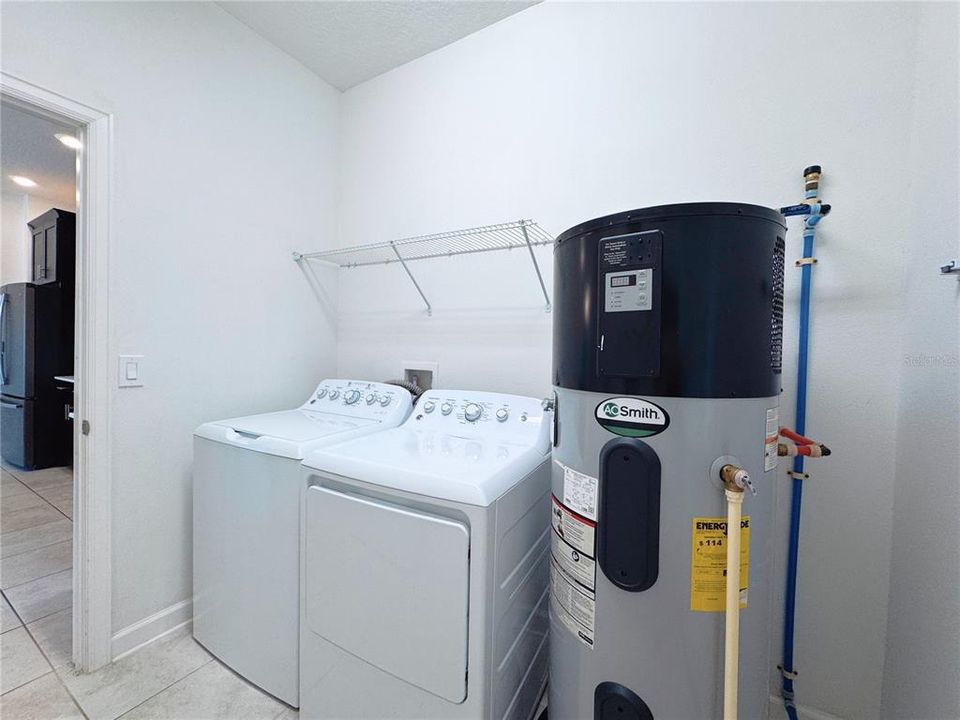 出租: $2,500 (3 贝兹, 2 浴室, 1849 平方英尺)