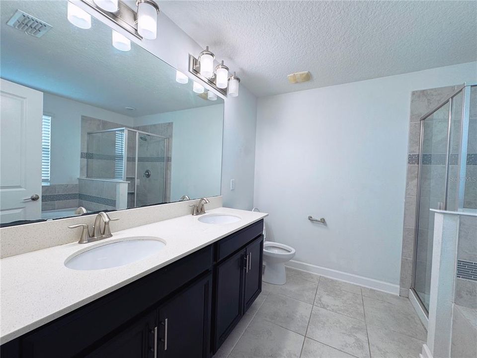 出租: $2,500 (3 贝兹, 2 浴室, 1849 平方英尺)