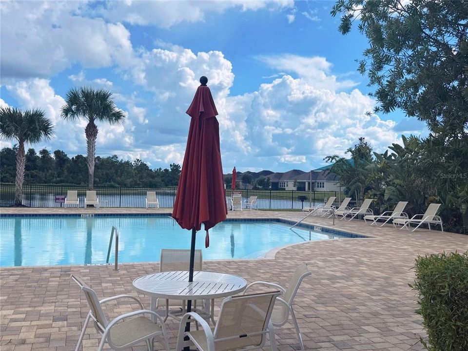 出租: $2,500 (3 贝兹, 2 浴室, 1849 平方英尺)