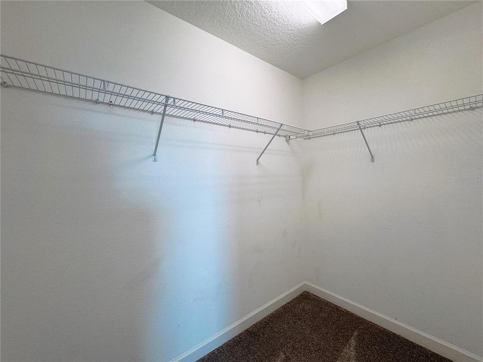 出租: $2,500 (3 贝兹, 2 浴室, 1849 平方英尺)