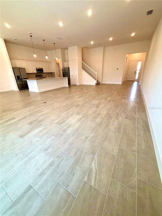 合同活跃: $2,450,000 (15 贝兹, 16 浴室, 6263 平方英尺)