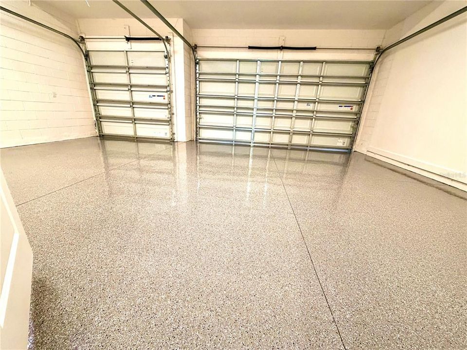 合同活跃: $2,450,000 (15 贝兹, 16 浴室, 6263 平方英尺)