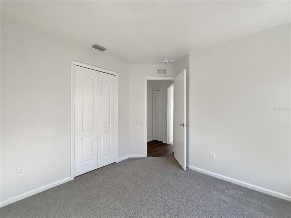 На продажу: $346,000 (4 спален, 2 ванн, 1936 Квадратных фут)