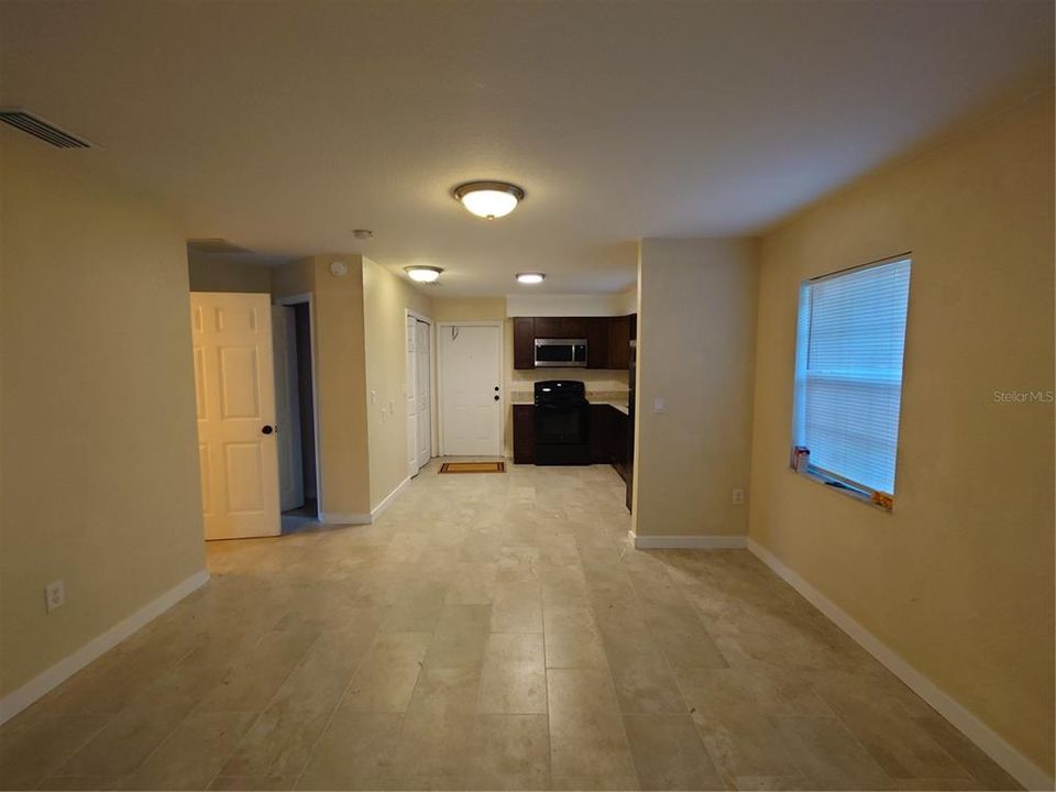 En Renta: $1,895 (3 camas, 2 baños, 1133 Pies cuadrados)